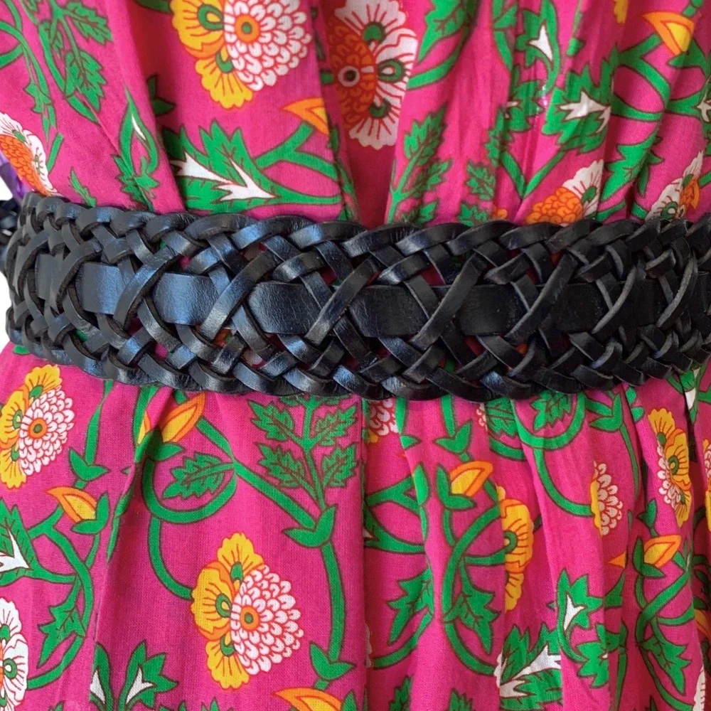 VINTAGE BLACK LEATHER BRAIDED BELT WITH SILVER RECTANGULAR BUCKLE SIZE LARGE